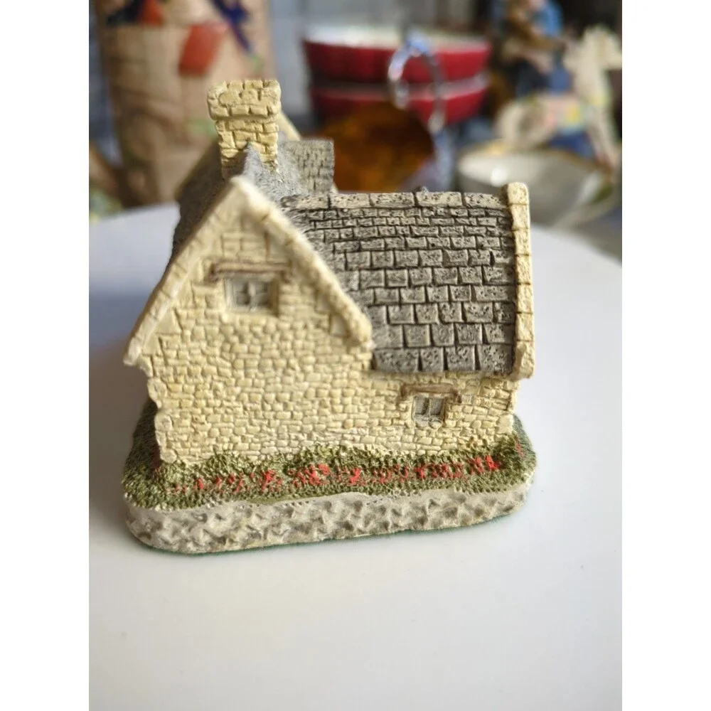 David Winter Cotswold Cottage 1981 Regions Figural House Great Britain